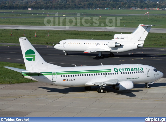 D-AGEK, Boeing 737-300, Germania