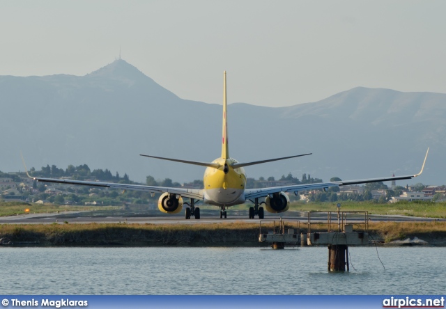 D-AHFW, Boeing 737-800, TUIfly