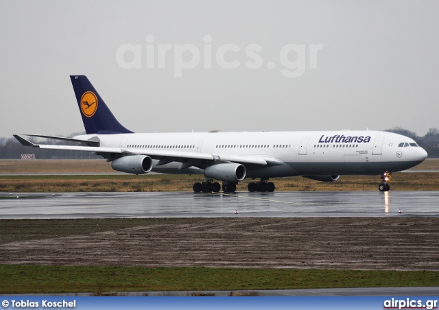 D-AIFF, Airbus A340-300, Lufthansa