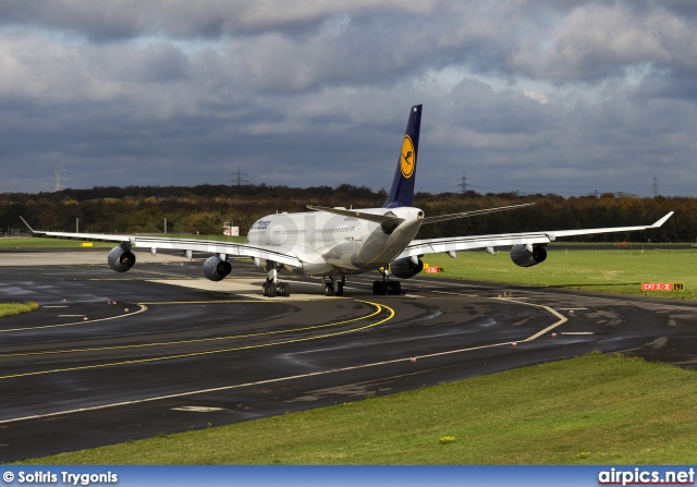 D-AIGW, Airbus A340-300, Lufthansa