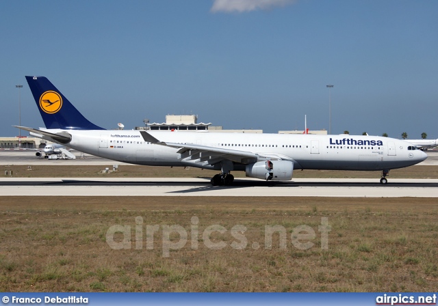 D-AIKA, Airbus A330-300, Lufthansa