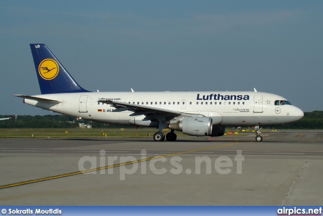 D-AILD, Airbus A319-100, Lufthansa