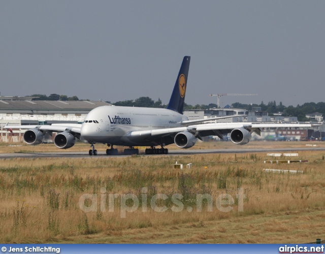 D-AIMB, Airbus A380-800, Lufthansa