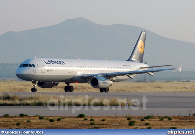 D-AIRD, Airbus A321-100, Lufthansa