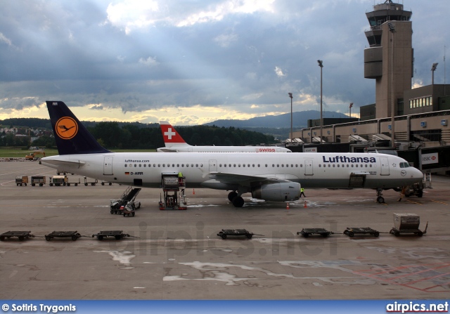 D-AIRR, Airbus A321-100, Lufthansa