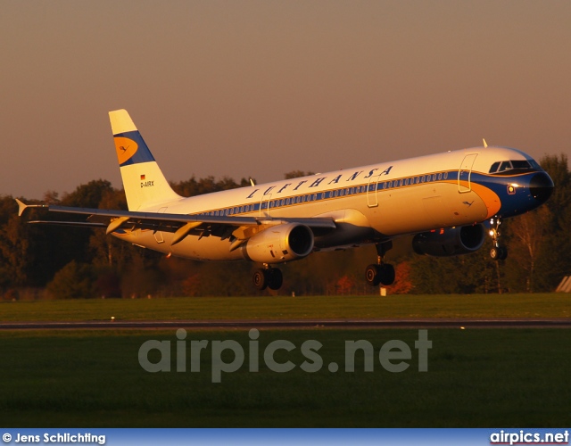 D-AIRX, Airbus A321-100, Lufthansa