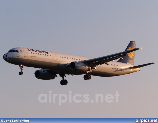 D-AISC, Airbus A321-200, Lufthansa
