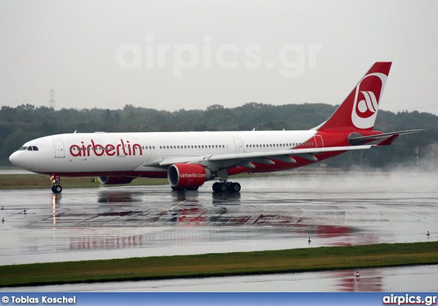 D-ALPB, Airbus A330-200, Air Berlin