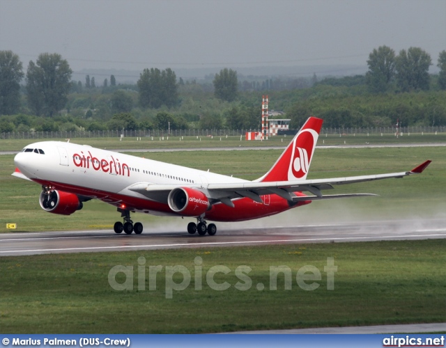 D-ALPC, Airbus A330-200, Air Berlin