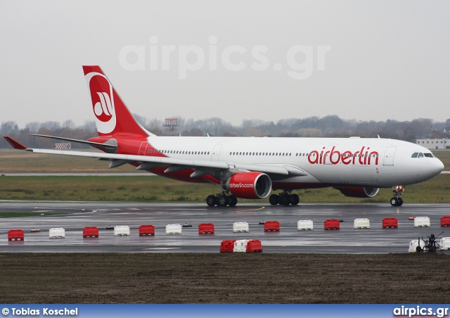 D-ALPI, Airbus A330-200, Air Berlin