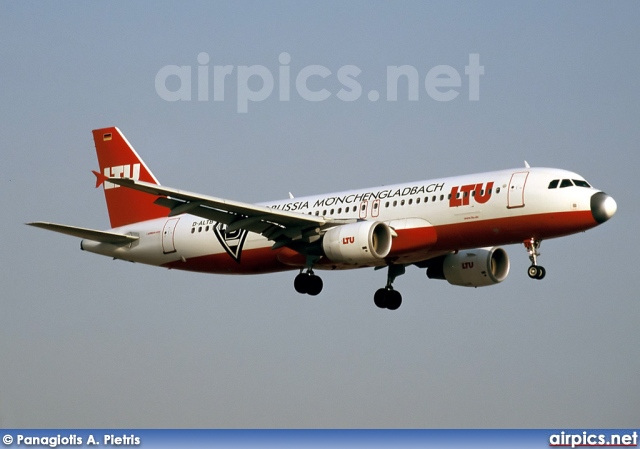 D-ALTB, Airbus A320-200, LTU International Airways