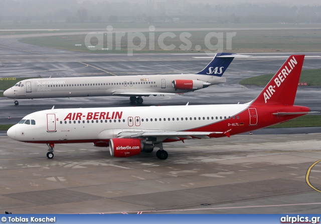 D-ALTL, Airbus A320-200, Air Berlin