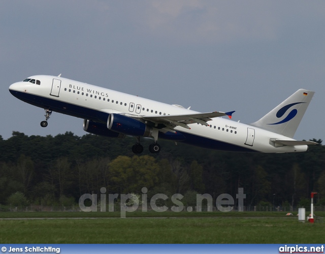 D-ANNF, Airbus A320-200, Blue Wings
