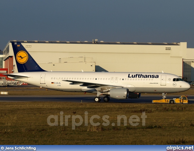 D-AVVL, Airbus A320-200, Lufthansa