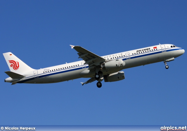 D-AVZA, Airbus A321-200, Air China