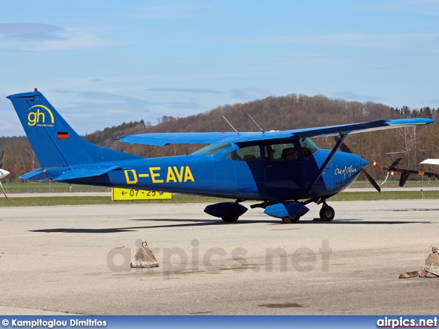 D-EAVA, Cessna 182M Skylane, Private