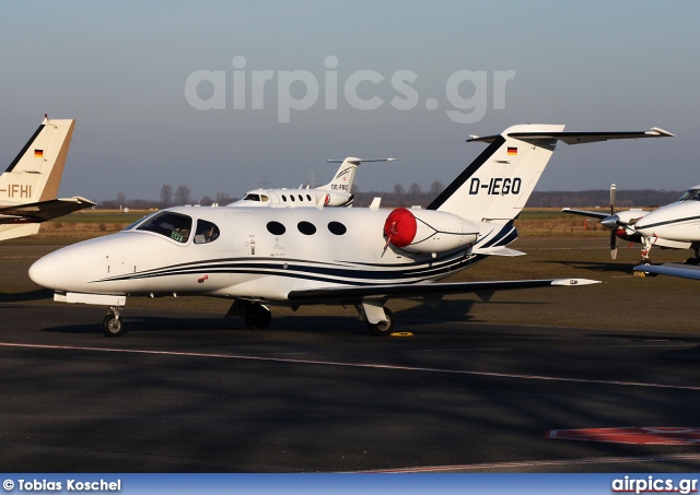 D-IEGO, Cessna 510 Citation Mustang, Triple Alpha Jet Charter