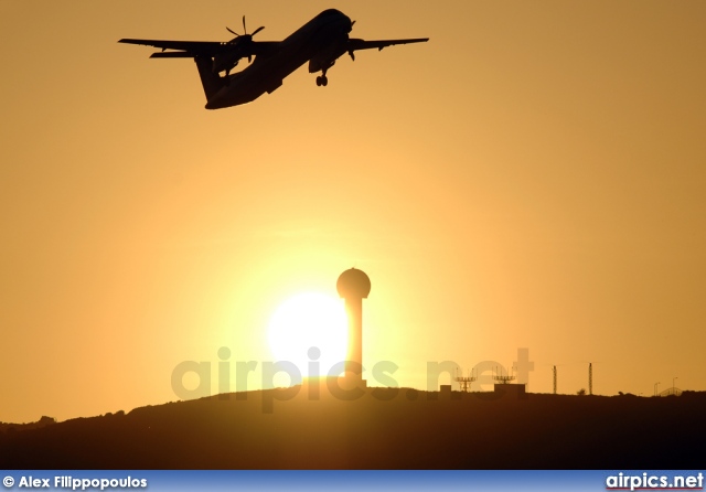 De Havilland Canada DHC-8-400Q Dash 8, Olympic Air