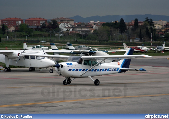 EC-GNV, Cessna (Reims) 172M Hawk, TopFly