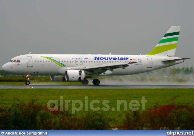 EC-ISI, Airbus A320-200, Nouvelair