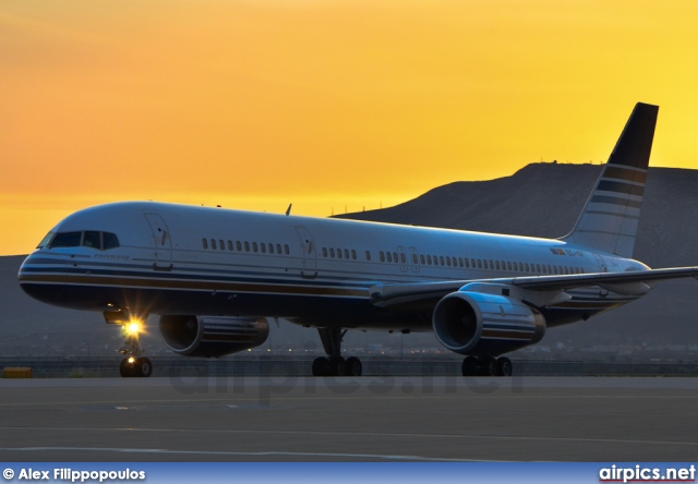 EC-ISY, Boeing 757-200, Privilege Style