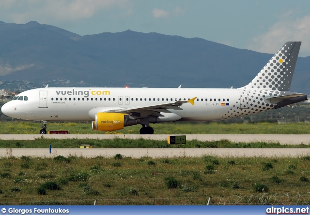 EC-KJD, Airbus A320-200, Vueling