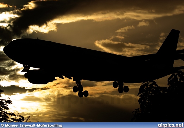 EC-KOM, Airbus A330-200, Air Europa