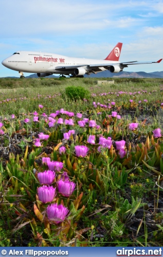 EC-KQC, Boeing 747-400, Pullmantur Air