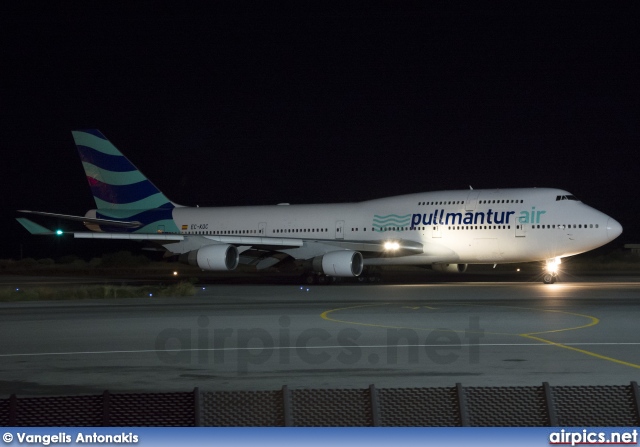 EC-KQC, Boeing 747-400, Pullmantur Air