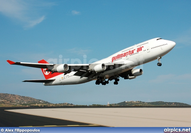 EC-KXN, Boeing 747-400, Pullmantur Air