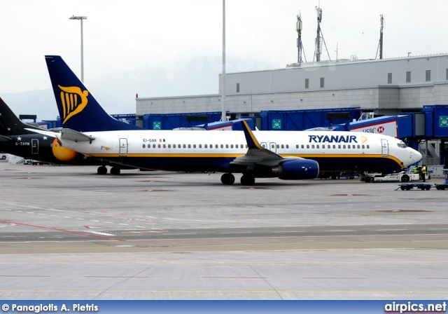 EI-DAK, Boeing 737-800, Ryanair