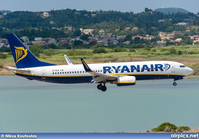 EI-DCH, Boeing 737-800, Ryanair