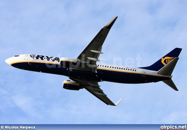 EI-DCK, Boeing 737-800, Ryanair