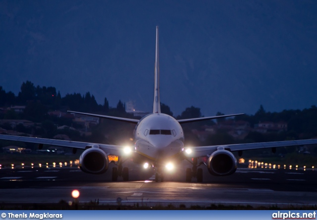 EI-DHA, Boeing 737-800, Ryanair