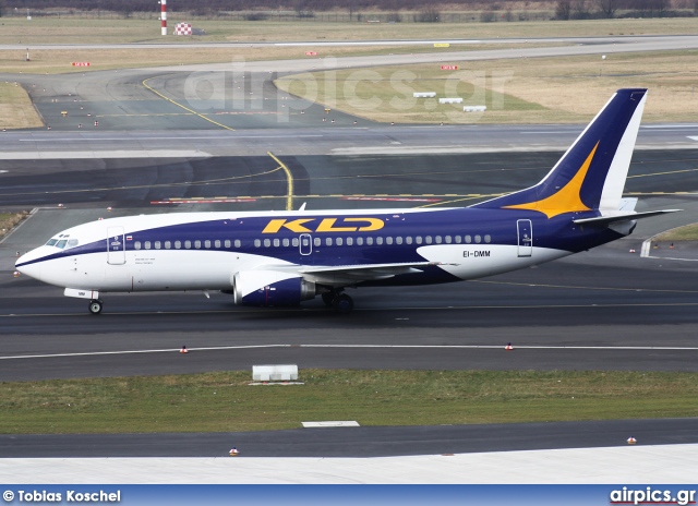 EI-DMM, Boeing 737-300, KD Avia