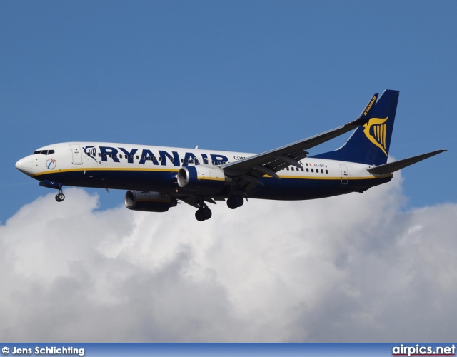 EI-DPJ, Boeing 737-800, Ryanair