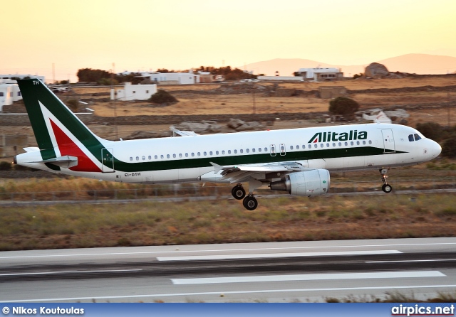 EI-DTH, Airbus A320-200, Alitalia