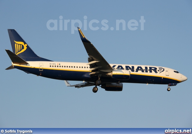 EI-DYL, Boeing 737-800, Ryanair