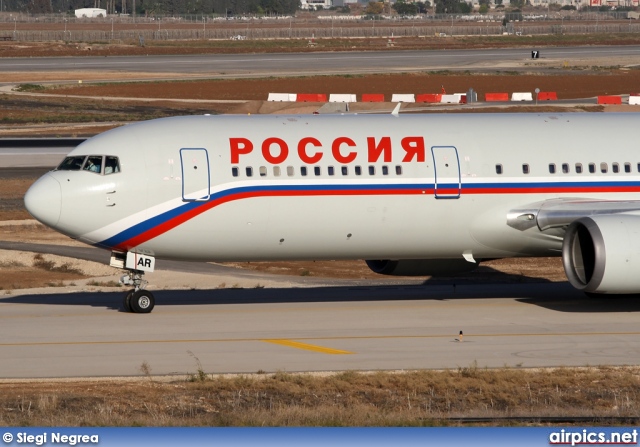 EI-EAR, Boeing 767-300ER, Rossiya Airlines