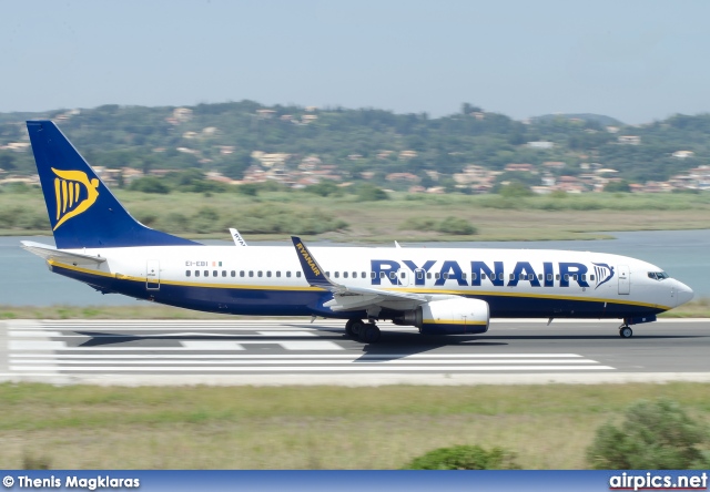 EI-EBI, Boeing 737-800, Ryanair