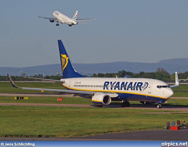 EI-EBZ, Boeing 737-800, Ryanair