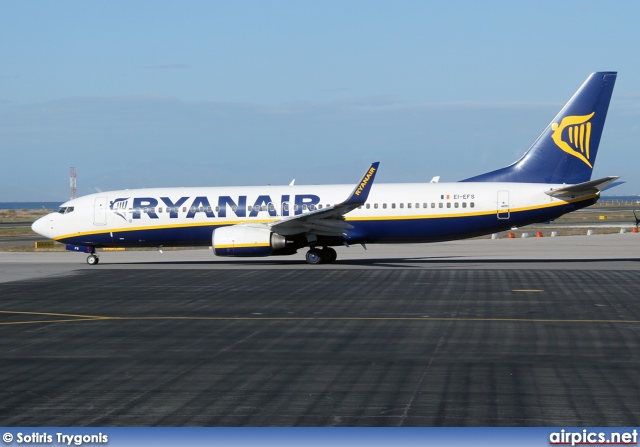 EI-EFS, Boeing 737-800, Ryanair