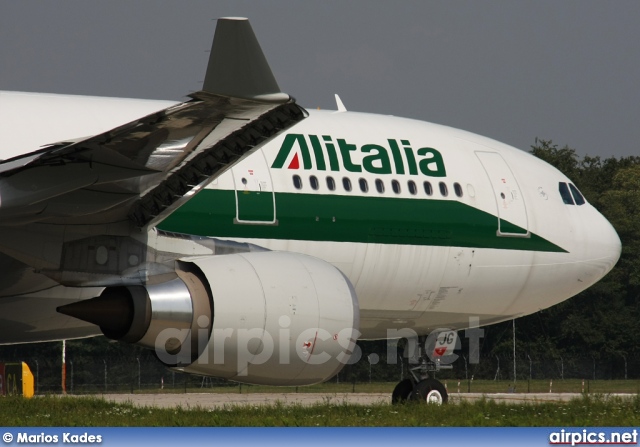 EI-EJG, Airbus A330-200, Alitalia