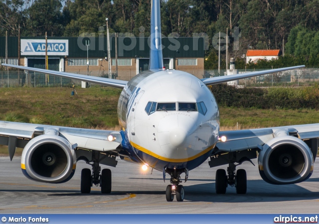 EI-EMR, Boeing 737-800, Ryanair