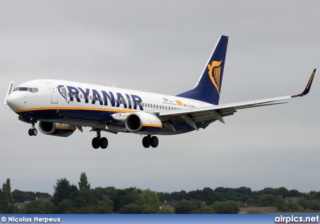 EI-ENA, Boeing 737-800, Ryanair