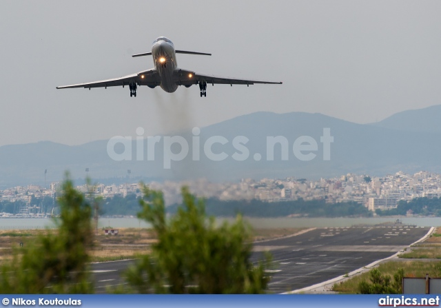 EW-85703, Tupolev Tu-154M, Bellavia