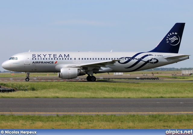 F-GFKS, Airbus A320-200, Air France