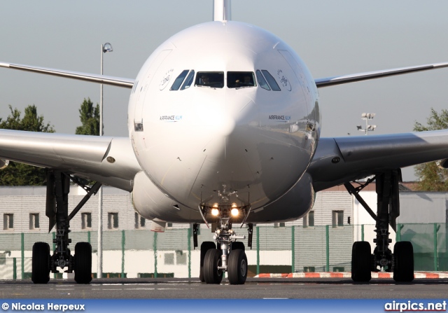 F-GLZC, Airbus A340-300, Air France