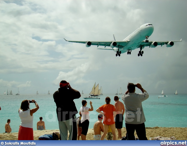 F-GLZT, Airbus A340-300, Air France