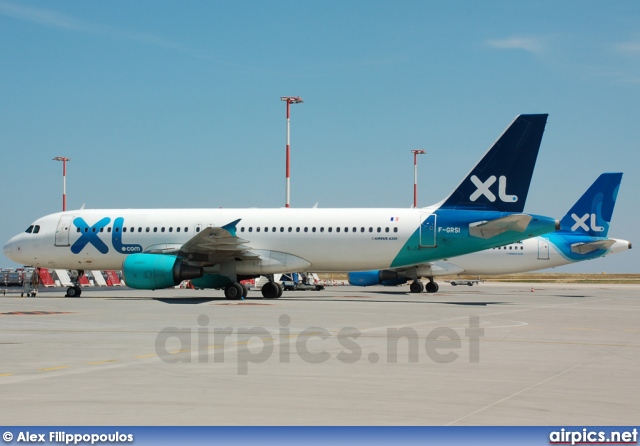 F-GRSI, Airbus A320-200, XL Airways France